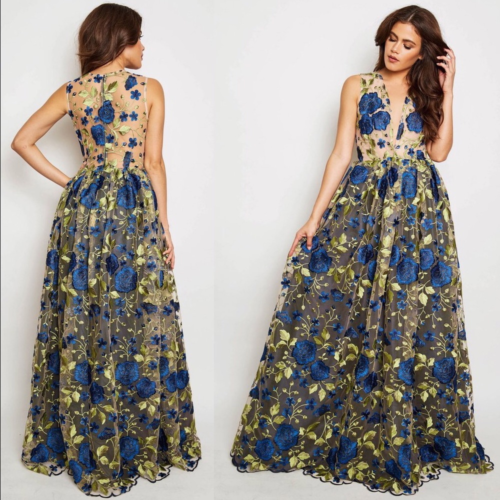 Lurelly Kate Floral embroidered Gown