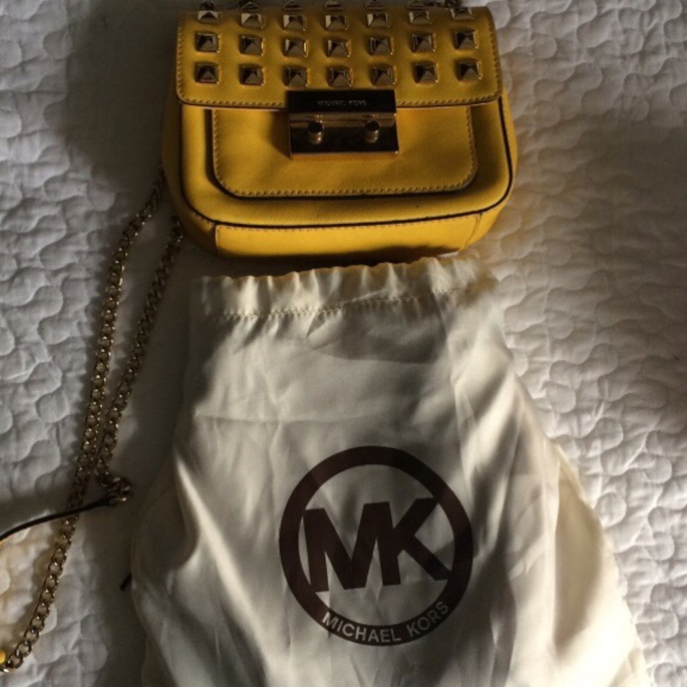 Michael Kors cross body