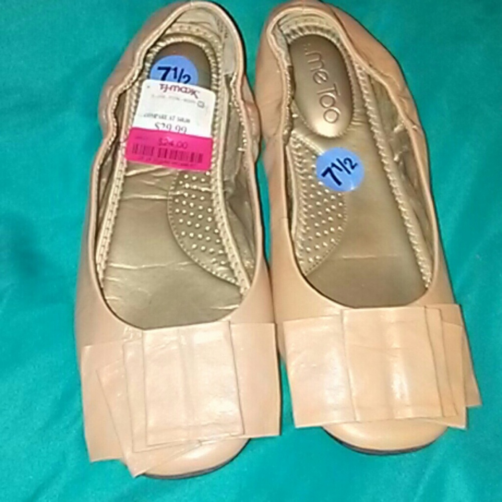 Brand new cream flats