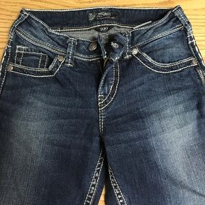 Juniors Silver Suki Jeans