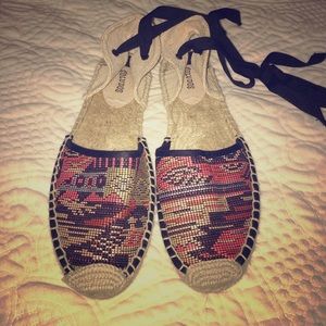 Soludos ankle wrap sandals