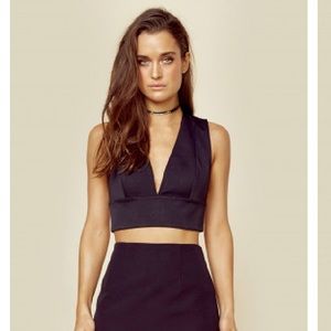 Kendall and Kylie deep plunge crop top NWT