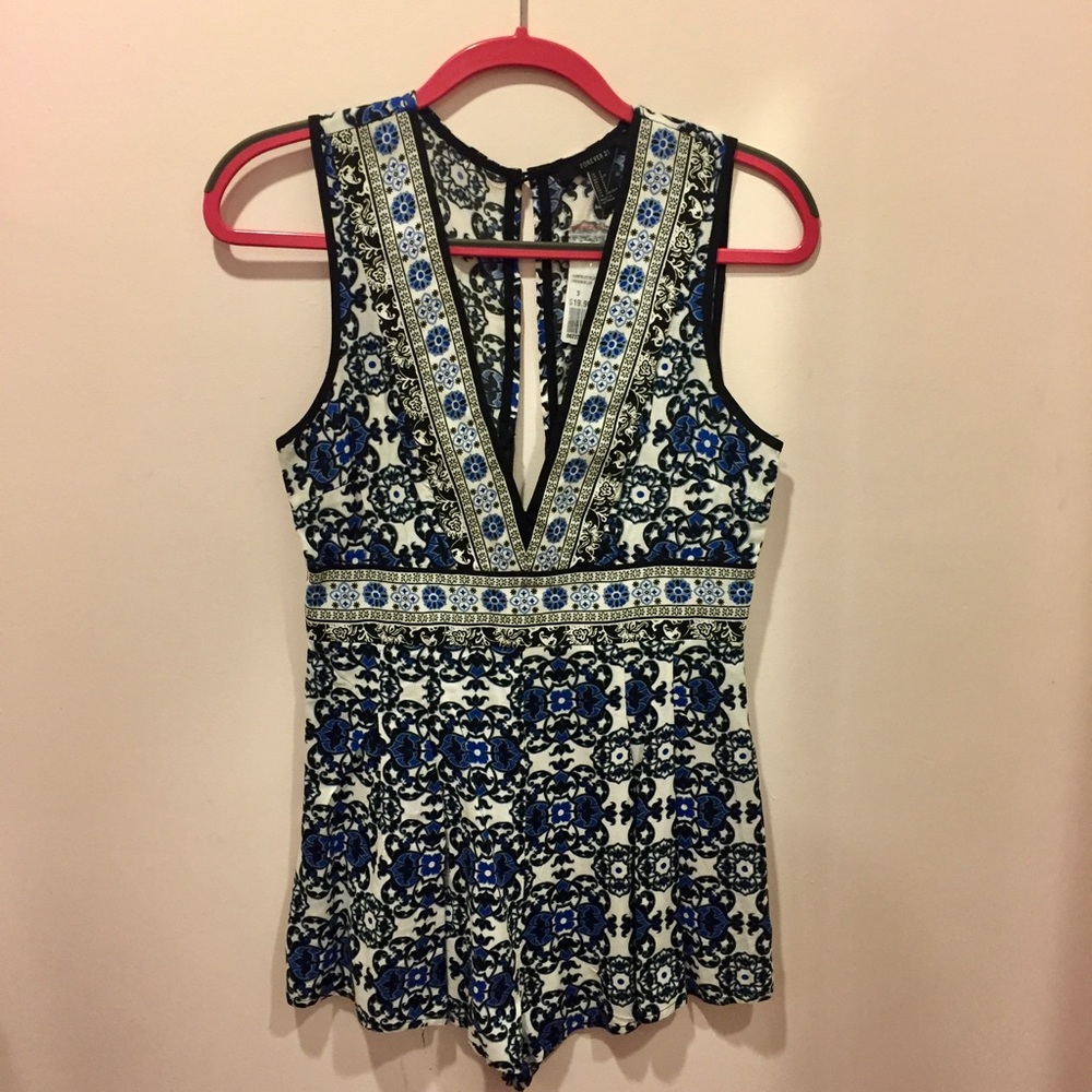 NWT Forever 21 Deep V Romper