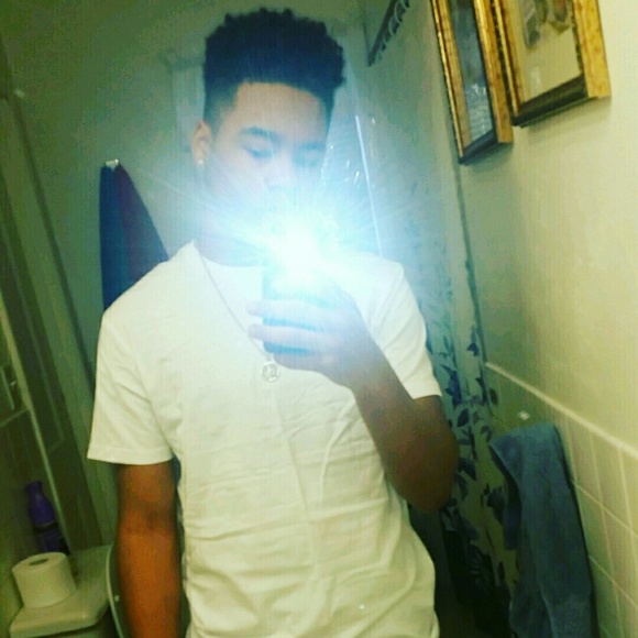 Meet your Posher, Robert - Picture 1 of 1