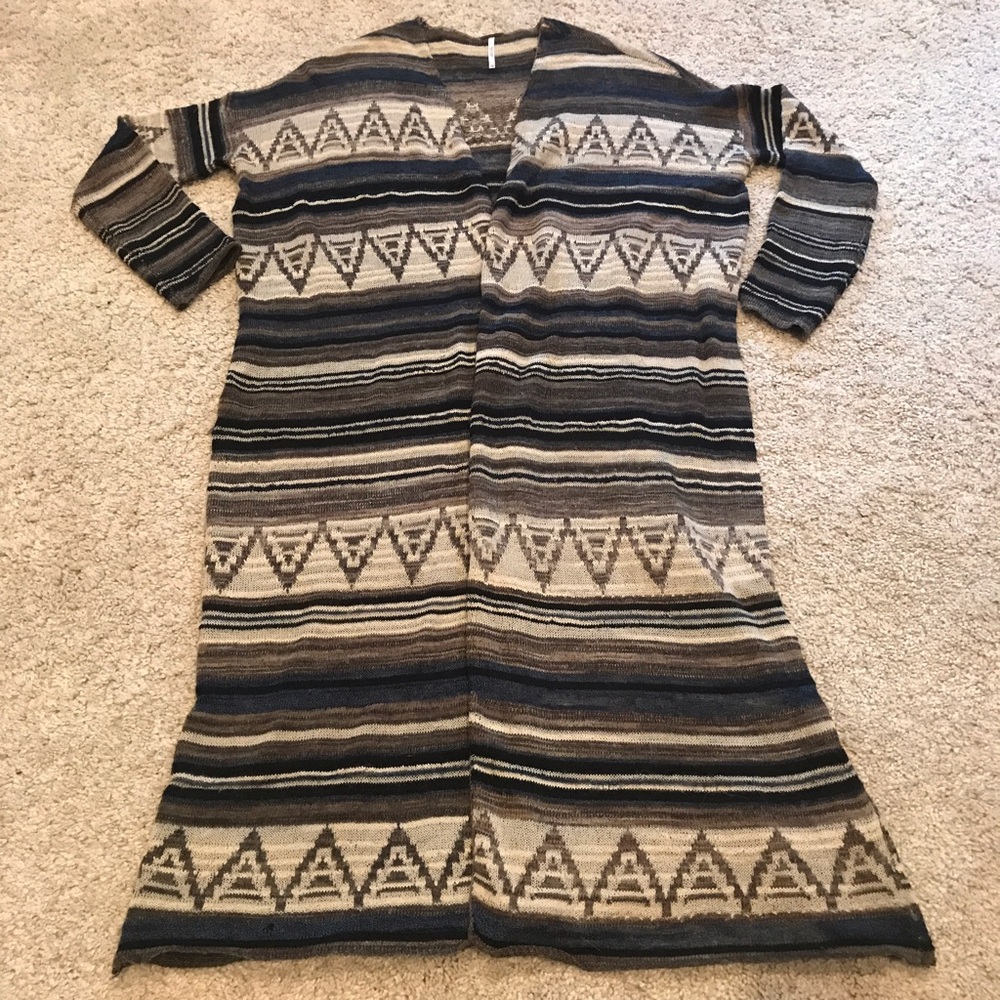 Free People- XS Long Sweater- GUC