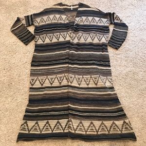 Free People- XS Long Sweater- GUC