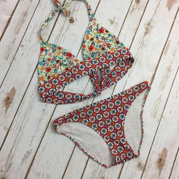Victoria's Secret Vintage Floral Mosaic Bikini Set - Picture 8 of 8