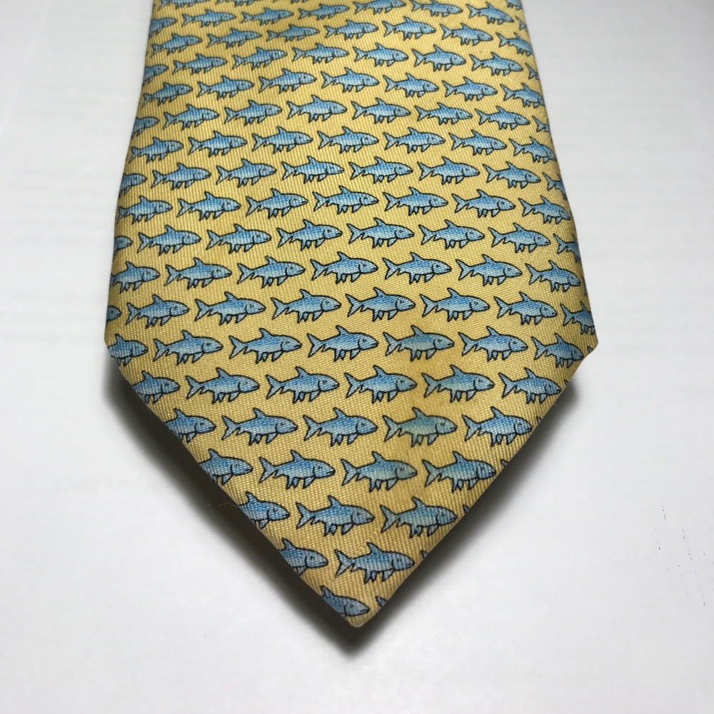 Vineyard Vines Tie