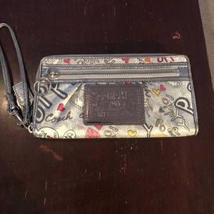 ⭐️COACH POPPY ZIP WALLET⭐️