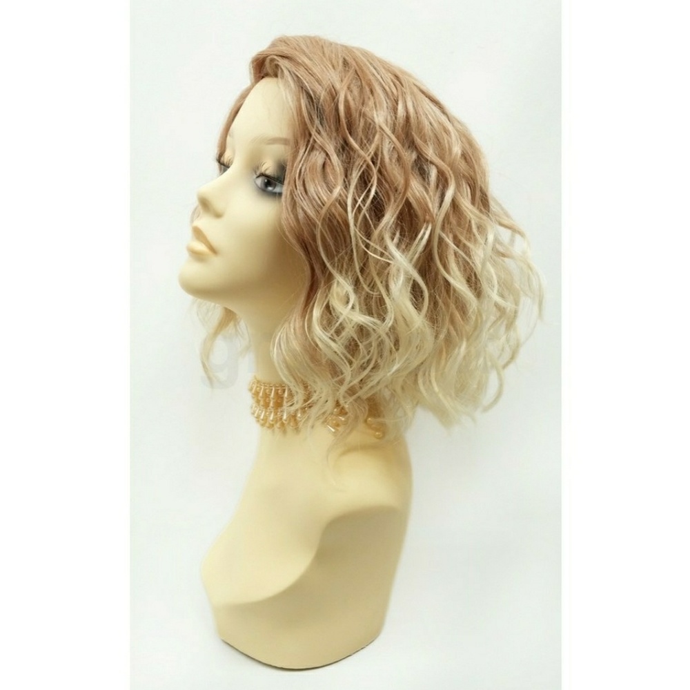 Wavy strawberry & blonde lace front lob wig - Picture 2 of 5