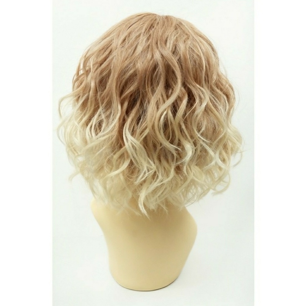 Wavy strawberry & blonde lace front lob wig - Picture 3 of 5