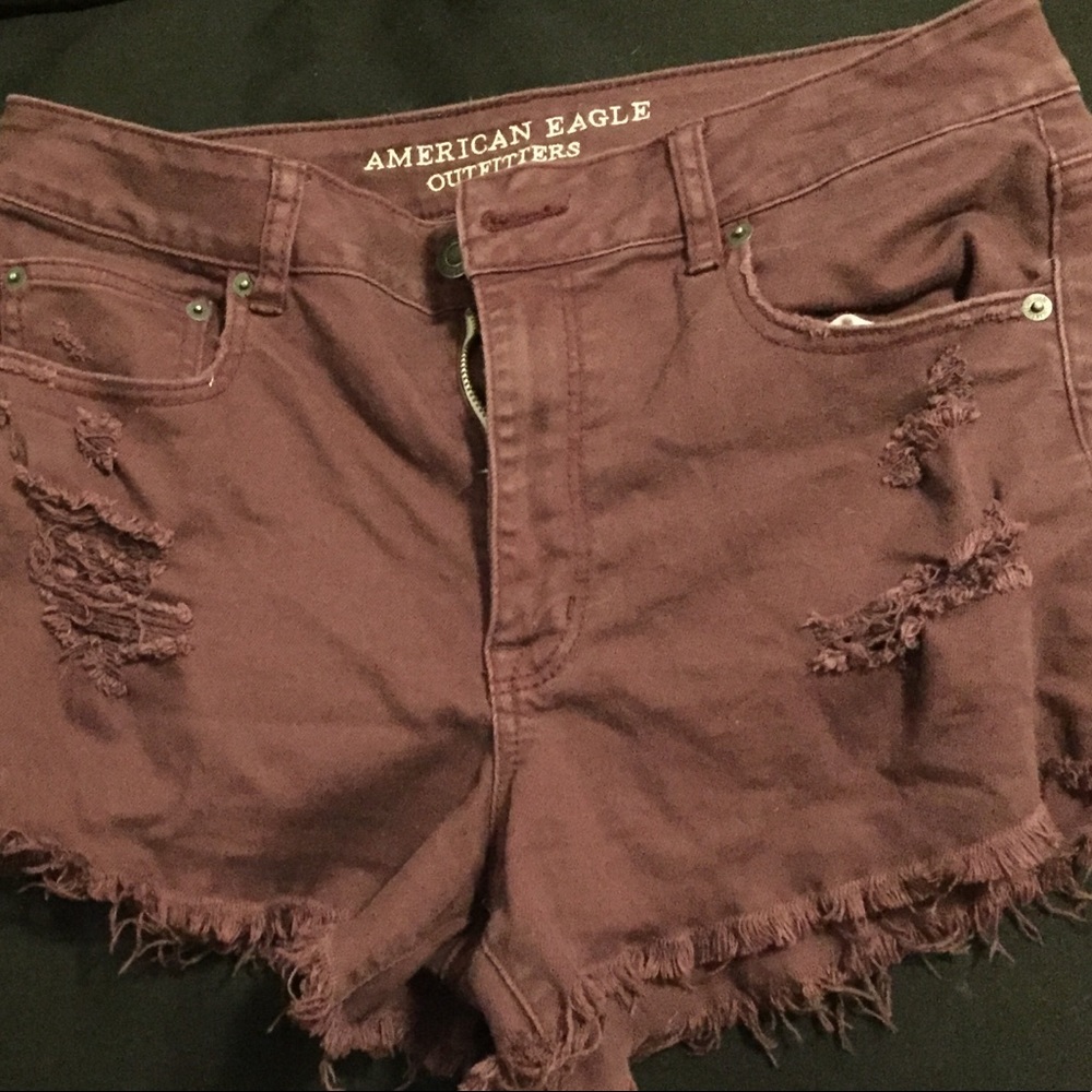 Size 12 American eagle shorts.