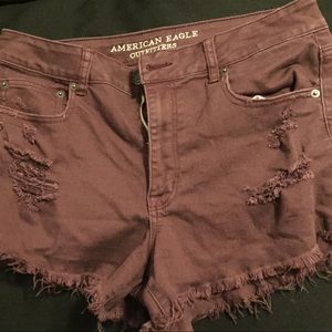 Size 12 American eagle shorts.