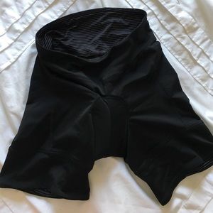 Pearl Izumi bike shorts small cycling shorts