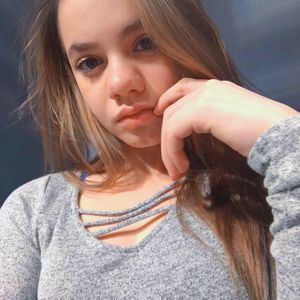 Meet your Posher, Alaina