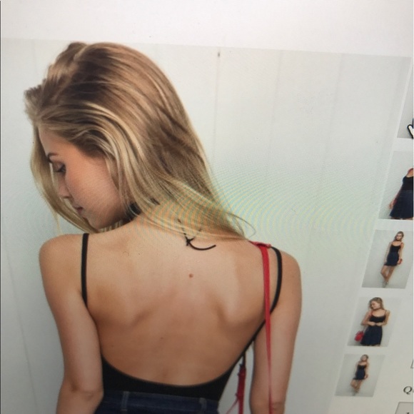 Brandy Melville Straight Neck Black Bodysuit - Picture 5 of 5