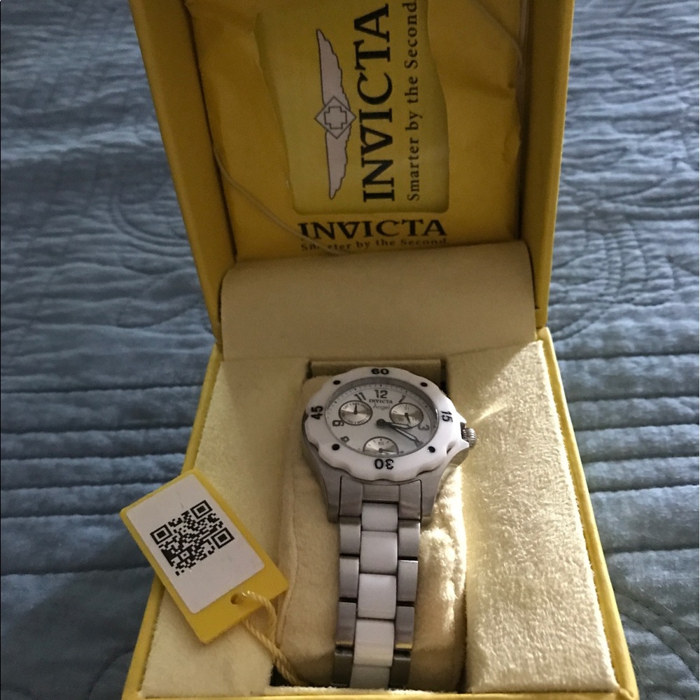 INVICTA WATCH ANGEL