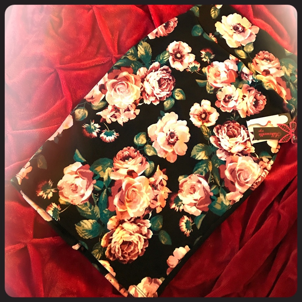 High Waisted Floral Pencil Skirt