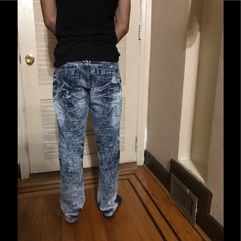 Icy wash destroyed slim fit Jeans - Picture 5 of 8