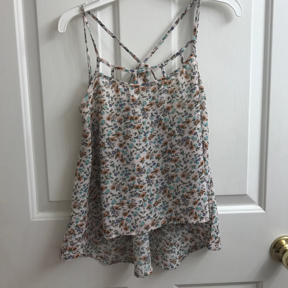 Floral top🌸✨🌻