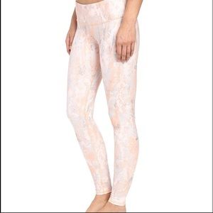 ALO Yoga Airbrush Leggings Tropical Peach Python