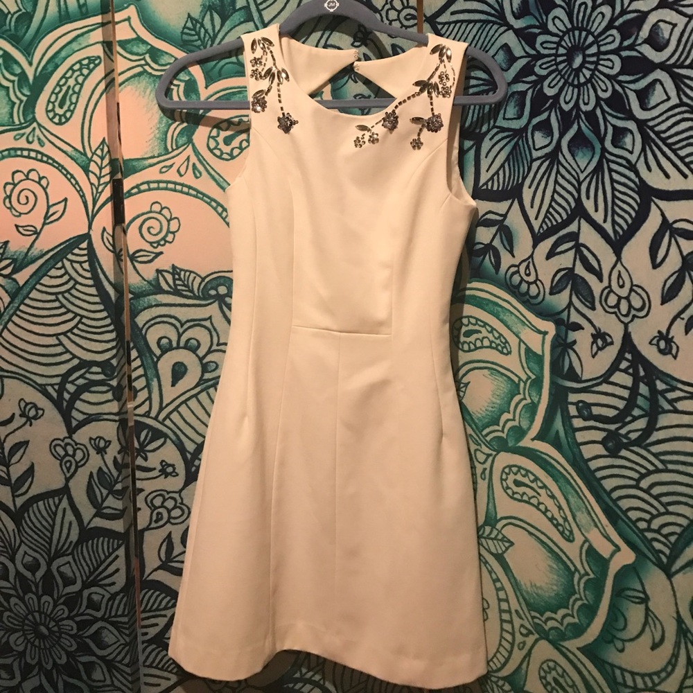 Off White, professional, bling cocktail.