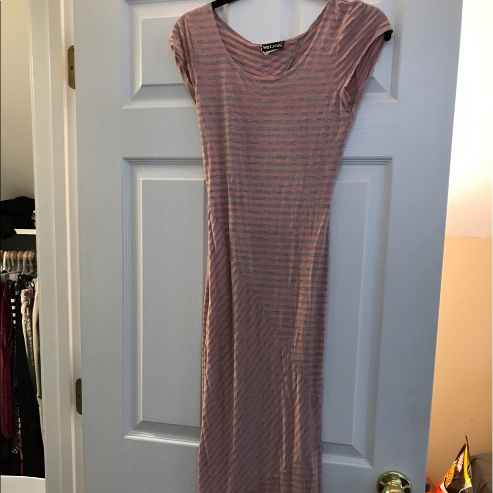 Open back maxi dress