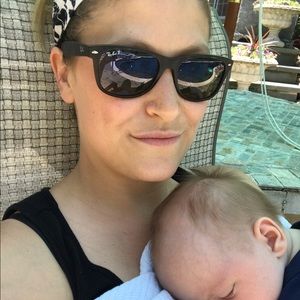 Meet your Posher, Sara