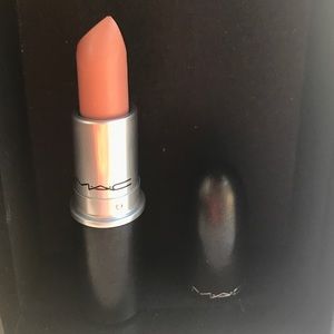 MAC FleshPot Lipstick NIB!