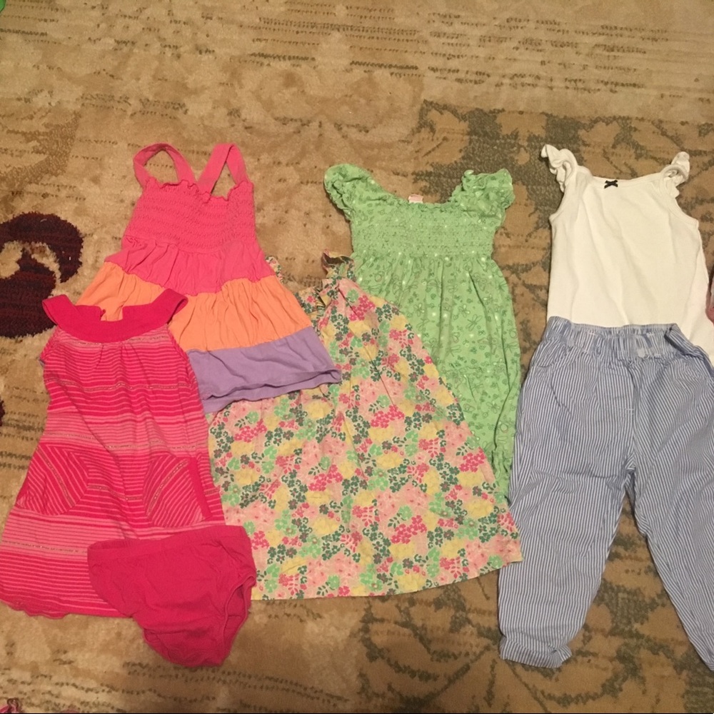 2t Summer Clothing Bundle - 13 items