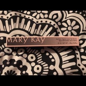 Mary Kay lip liner - Clair