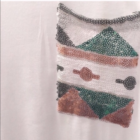 Unique Tunic with Sequin pocket & cuffs - Picture 3 of 3