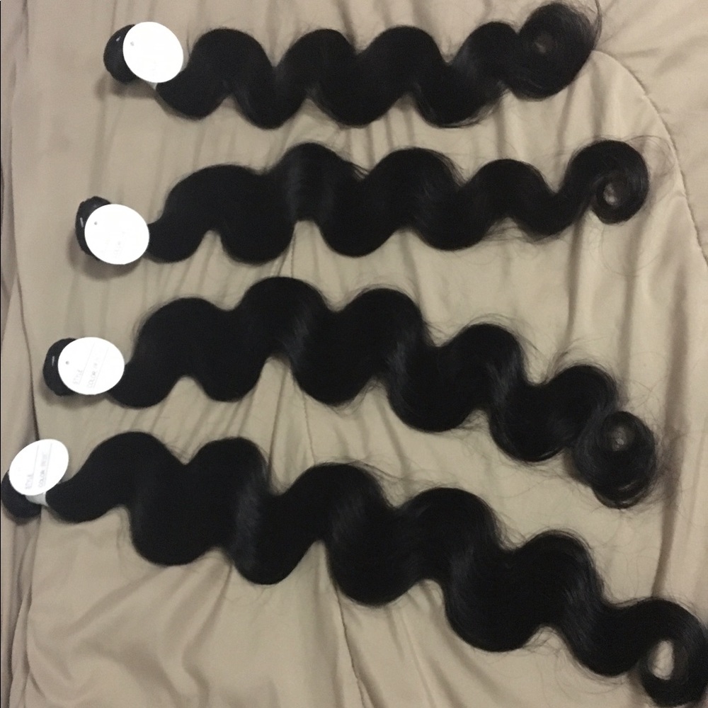 Luxe Lengths Hair Collection - Picture 2 of 4