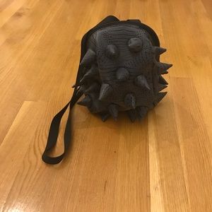 Side bag