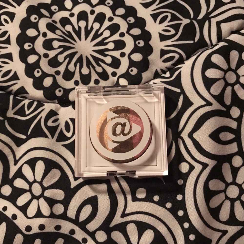 Mary Kay baked eye trio - Neapolitan