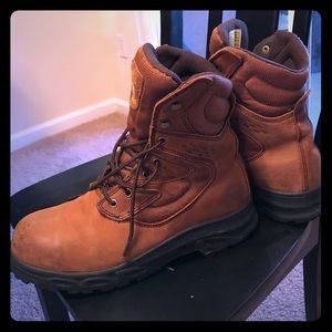 SURVIVORS 100% waterproof, brown steel toe boots.