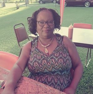 Meet your Posher, Anita