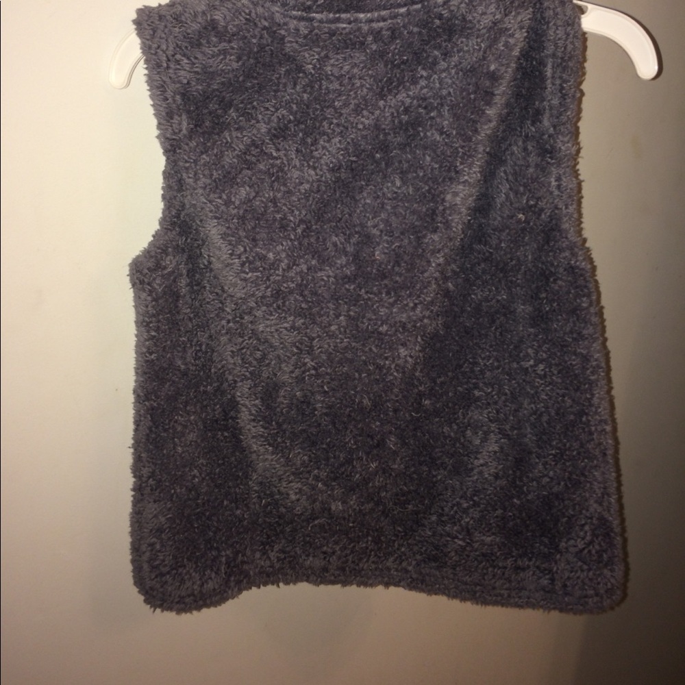 Vest - Picture 2 of 2