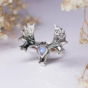 Moonstone ring- dreamy deer