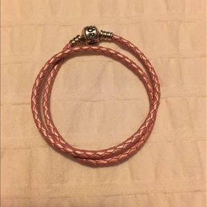 Light pink pandora bracelet
