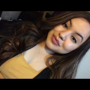 Meet your Posher, Stacy