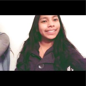 Meet your Posher, Ariana