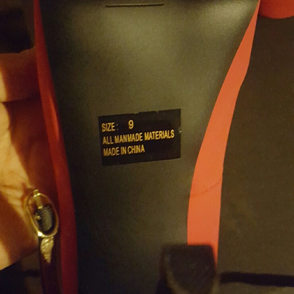 Shoes - Picture 3 of 3