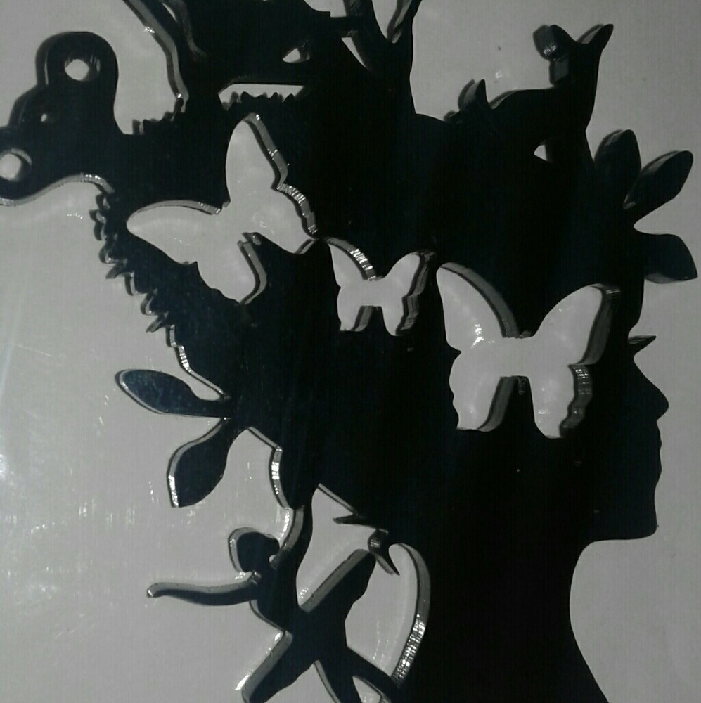 Lazer Cut Lady Ought Pendant - Picture 2 of 4