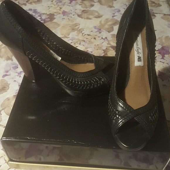 Shoes - Picture 1 of 1