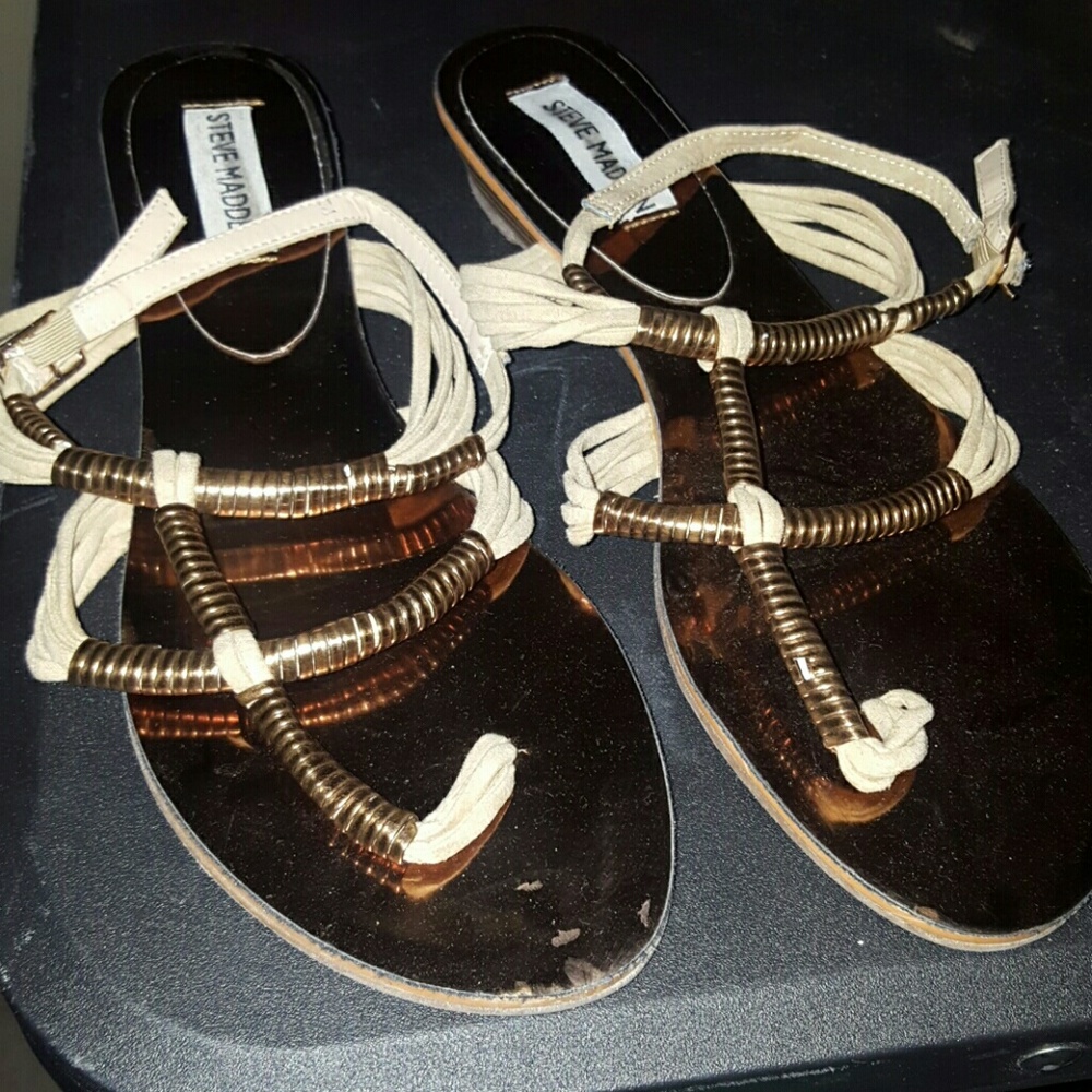 Sandals - Picture 2 of 2