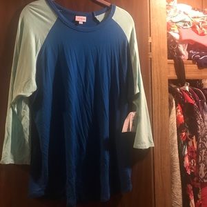 NWT LulaRoe Randy shirt NWT LulaRoe Randy shirt
