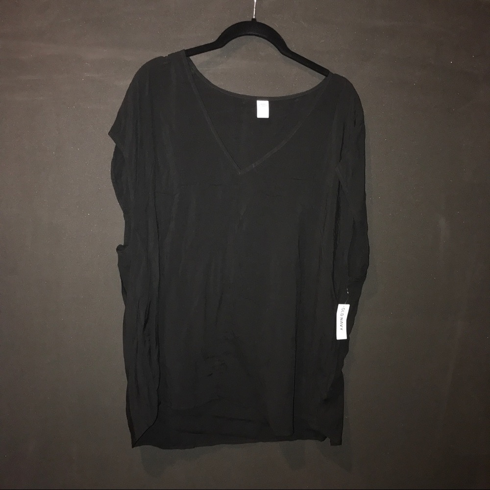Black Short Sleeve High-Low V-Neck Blouse
