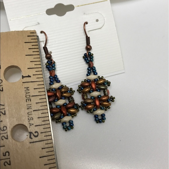 Beaded Necklace Set - Picture 4 of 4