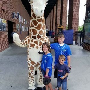 Meet your Posher, Jamie